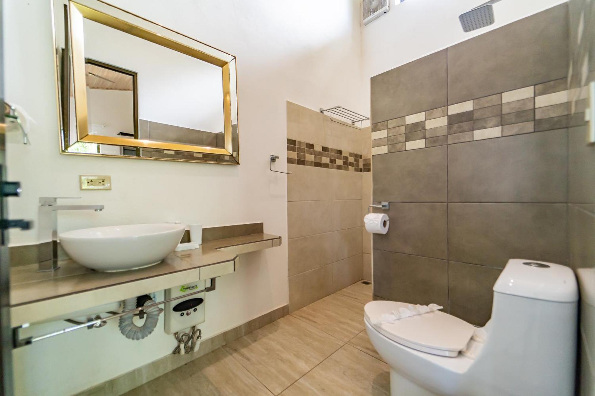 Hotel Perlitas Playa